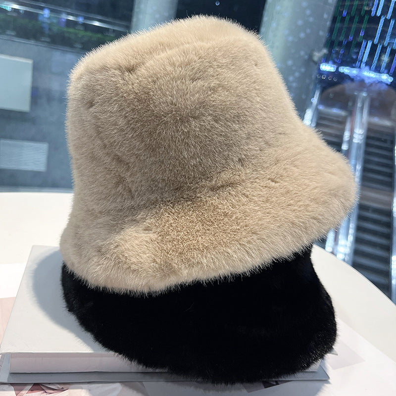 White Faux Fur Bucket Hat for Women – Winter Warm Furry Fisherman Hat, Soft Mink Style, Cozy & Stylish