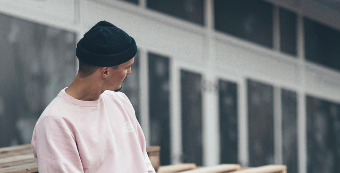 Hat Fabric Guide: How To Choose The Right Hat Material For Style, Comfort & All Seasons