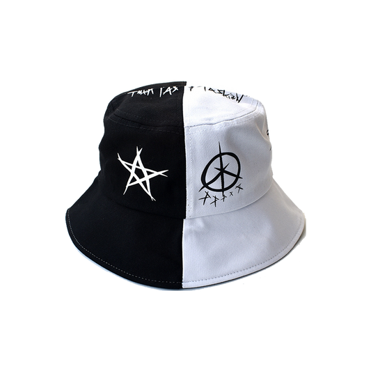 Black and White Bucket Hat – Classic Two-Tone Design for Men & Women (1)